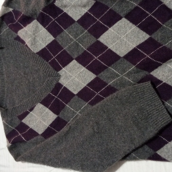 Beautiful women's sweater - Picture 6 of 7